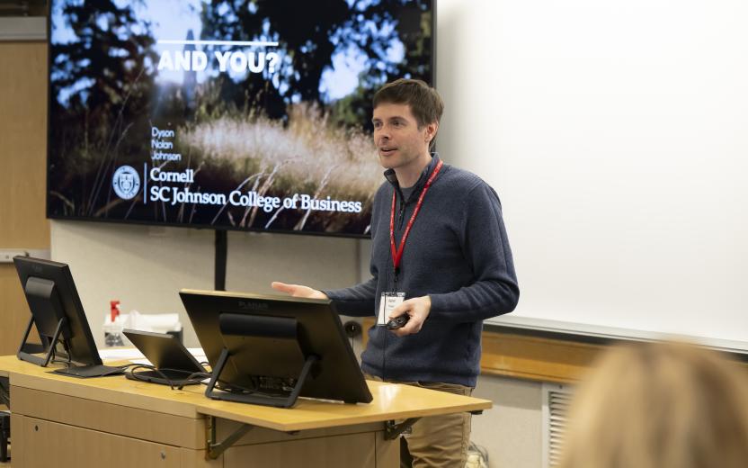 Aaron Fowler presenting.